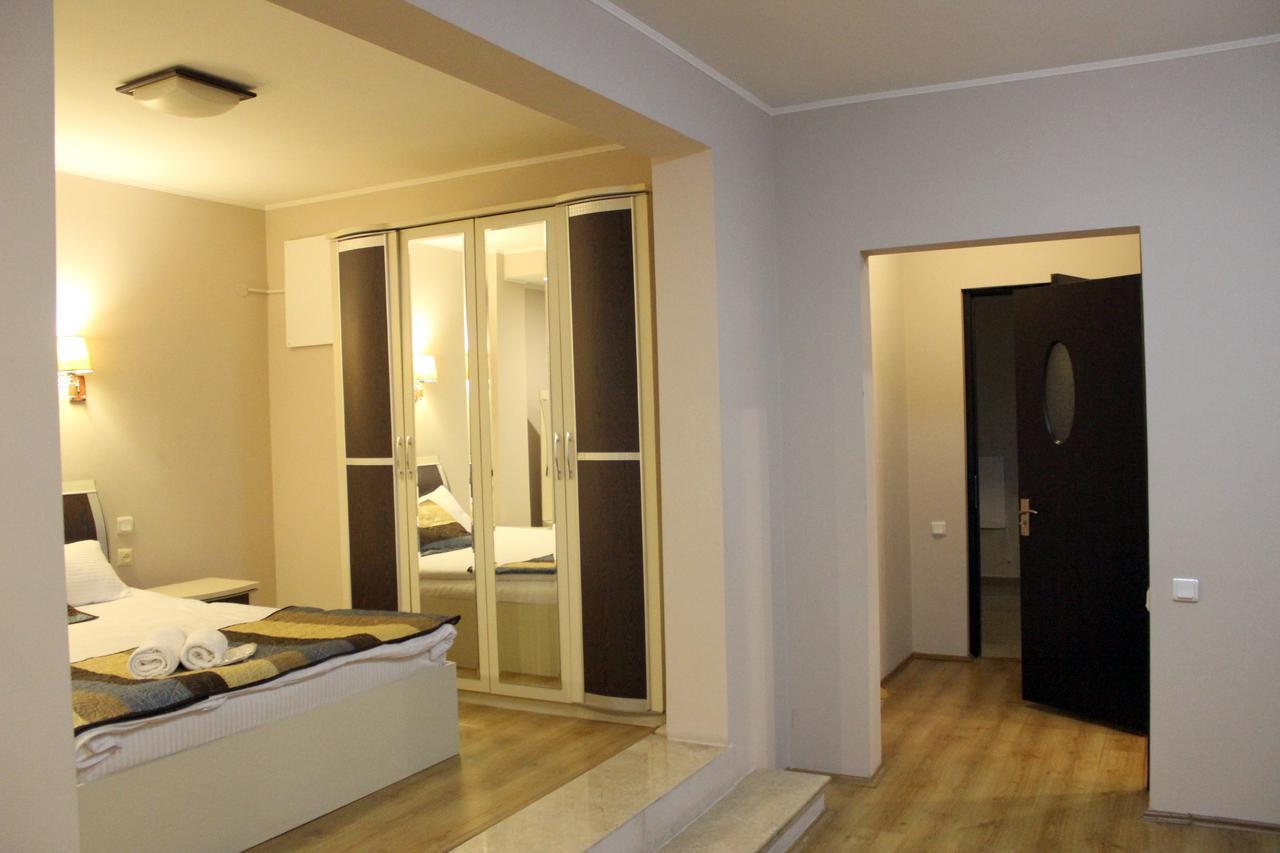 Iar Hotel Batumi Exterior photo