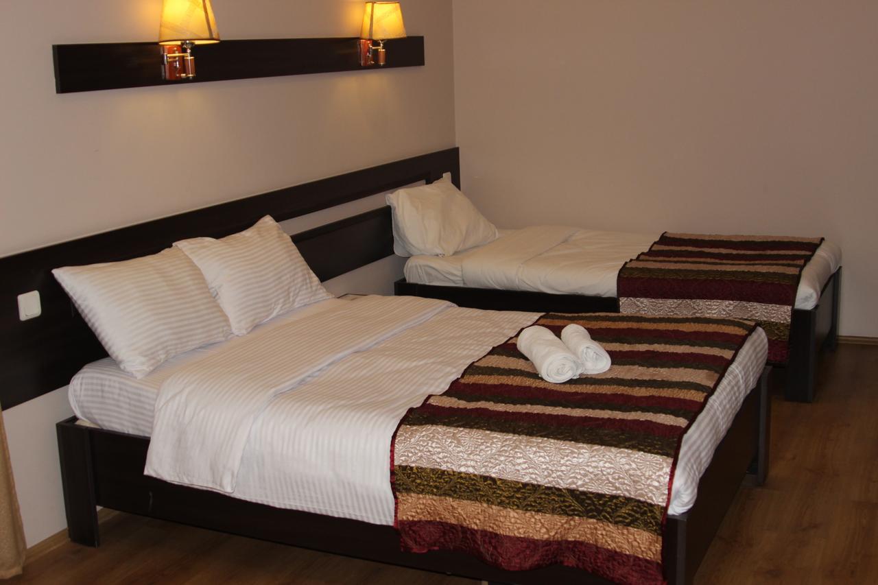 Iar Hotel Batumi Exterior photo